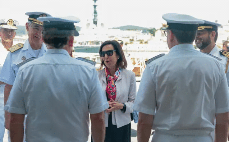 La ministra de Defensa durante su visita a Ferrol en el mes de mayo 2026